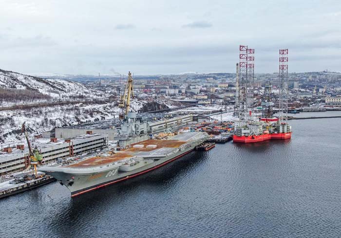 2017年,时任俄副总理罗戈津表示,俄新一代航母可能在远东红星造船厂